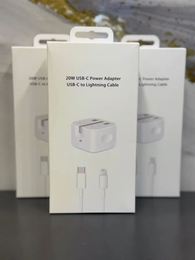 ⚡ شاحن سريع 20W USB-C مع كابل Lightning